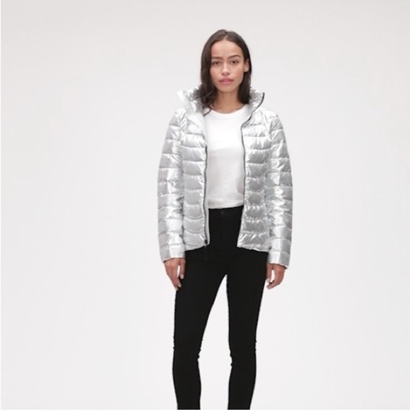 Gap Silver Metallic Puffer Jacket - Picture 8 of 8